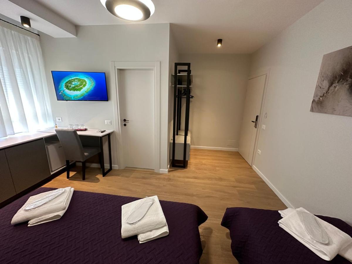 Soin Rooms 티라나 외부 사진